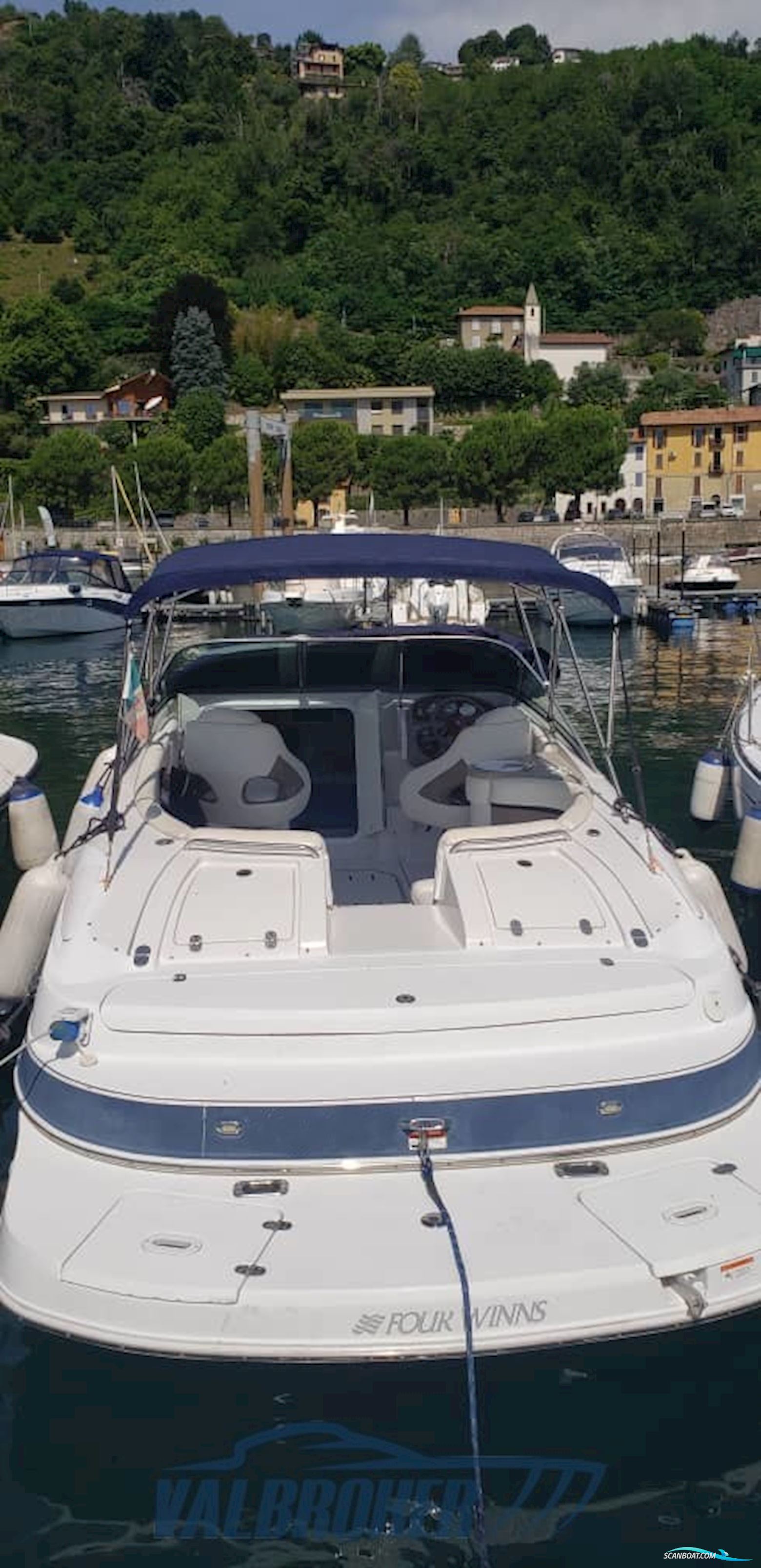 Four Winns 245 SUNDOWNER