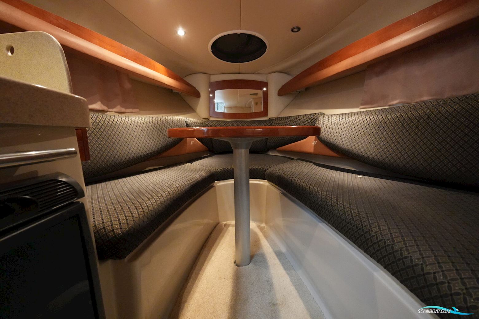 Four Winns 258 Vista