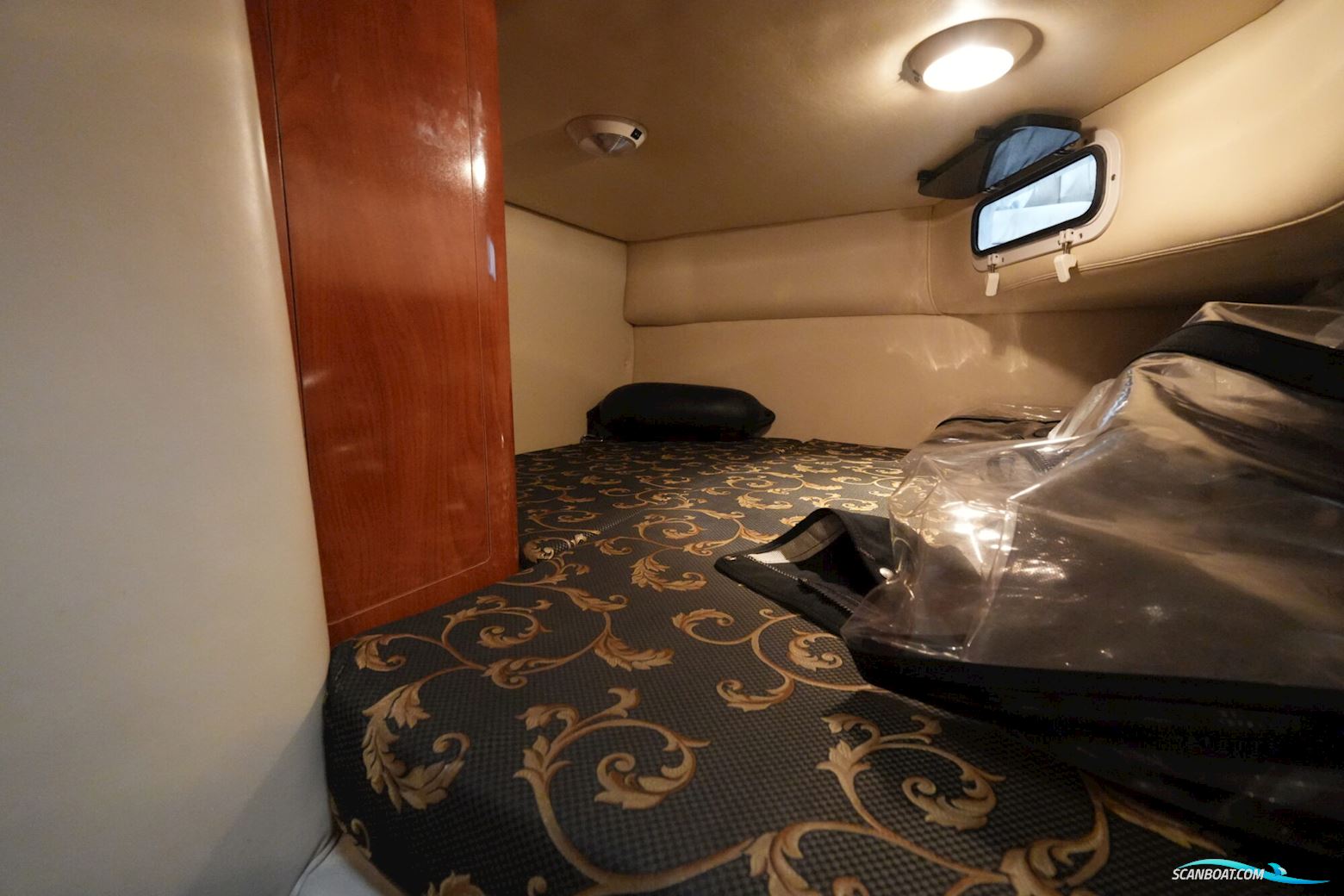 Four Winns 258 Vista