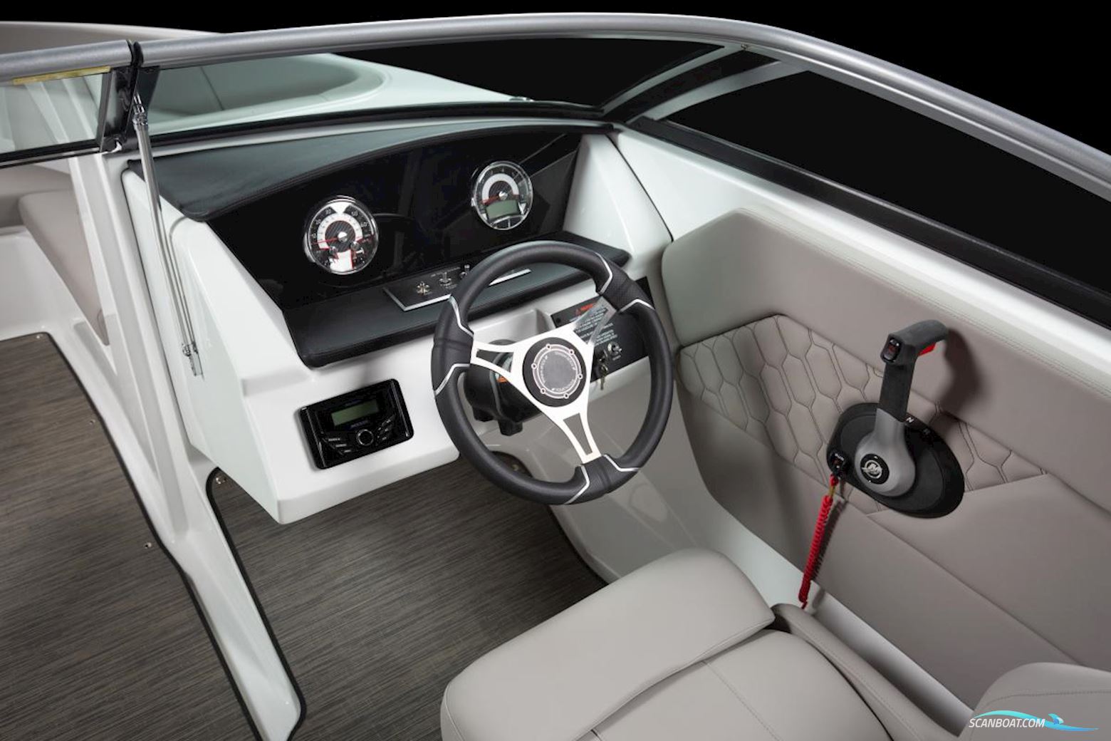 Four Winns H1 Outboard Bowrider