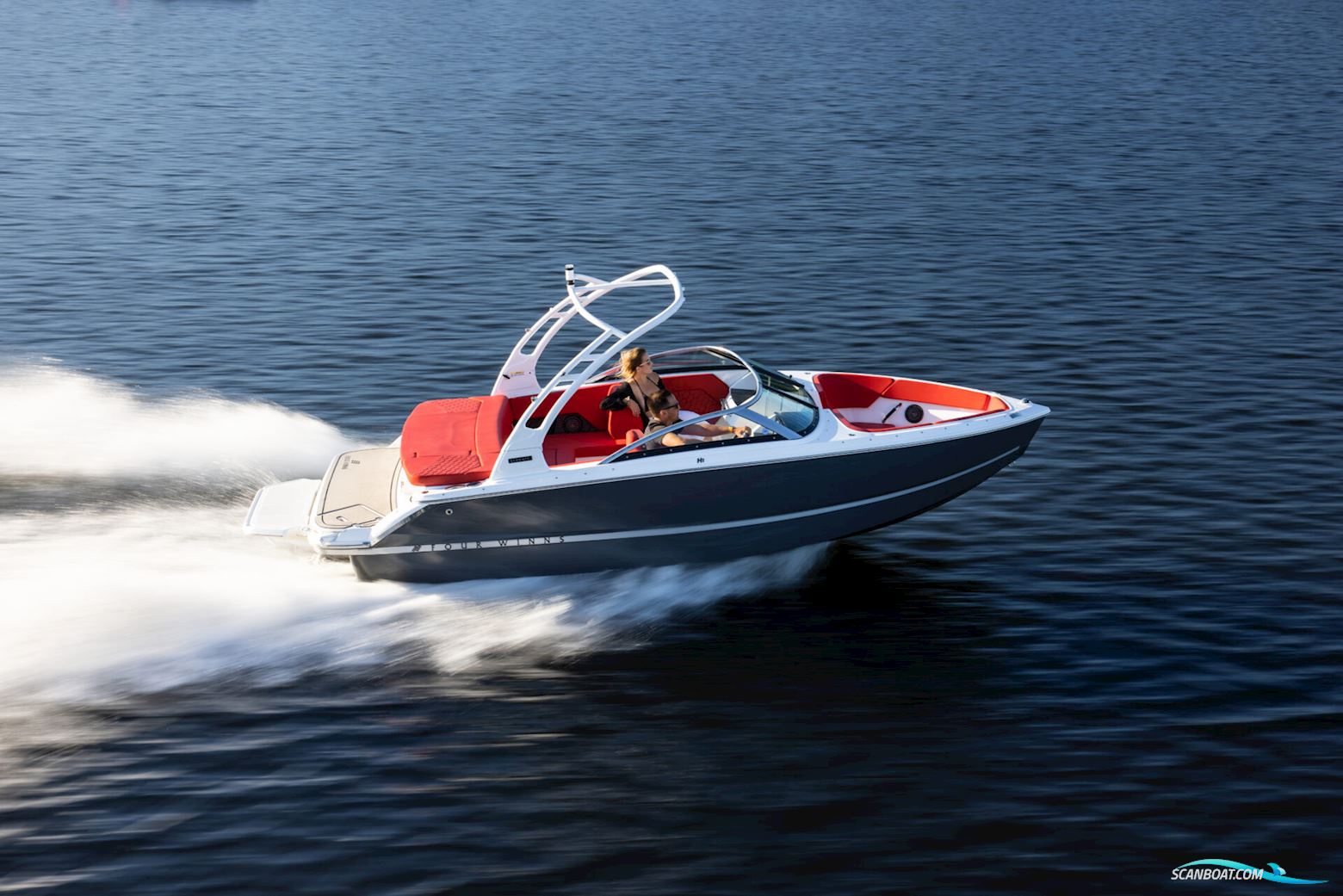 Four Winns H1 Motorboten 2024, met MerCruiser motor, Denemarken