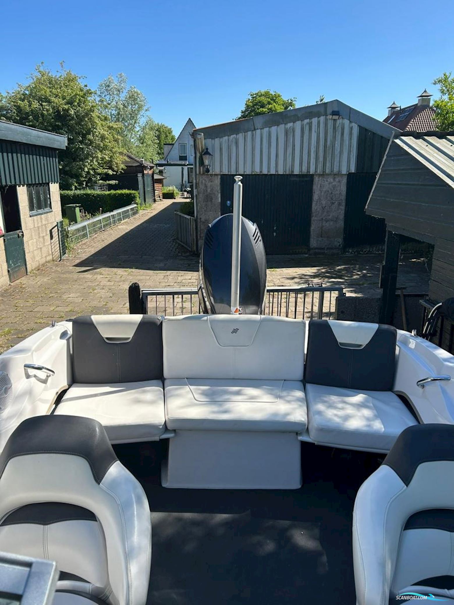 Four Winns H180 Bowrider Outboard