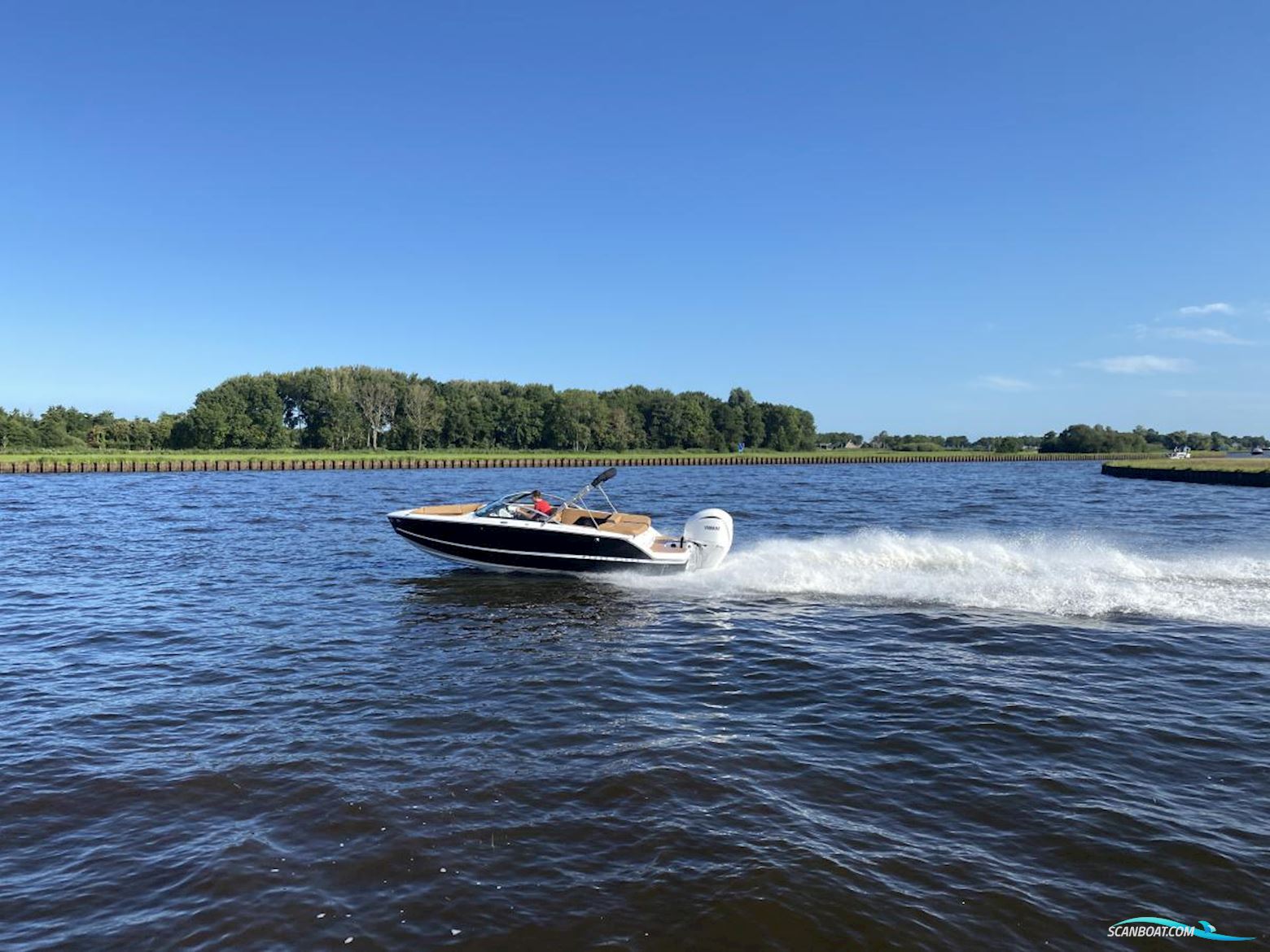 Four Winns H2 Outboard