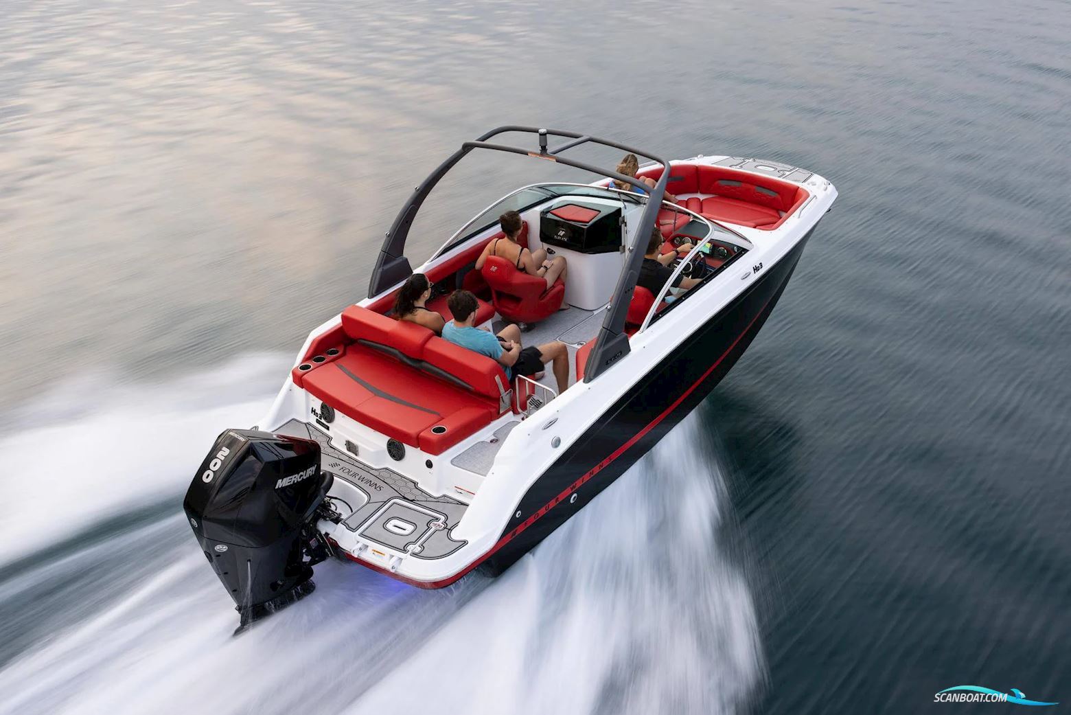 Four Winns HD3 OB Motorboten 2025, met Mercury motor, Denemarken