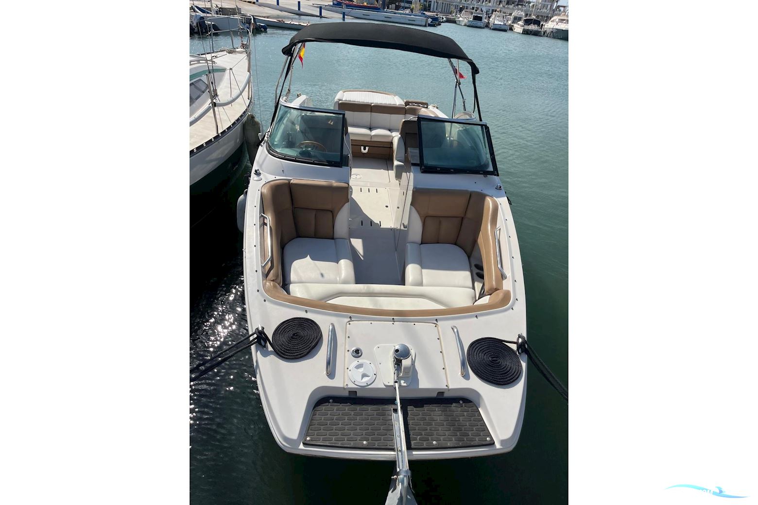 Four Winns SL262