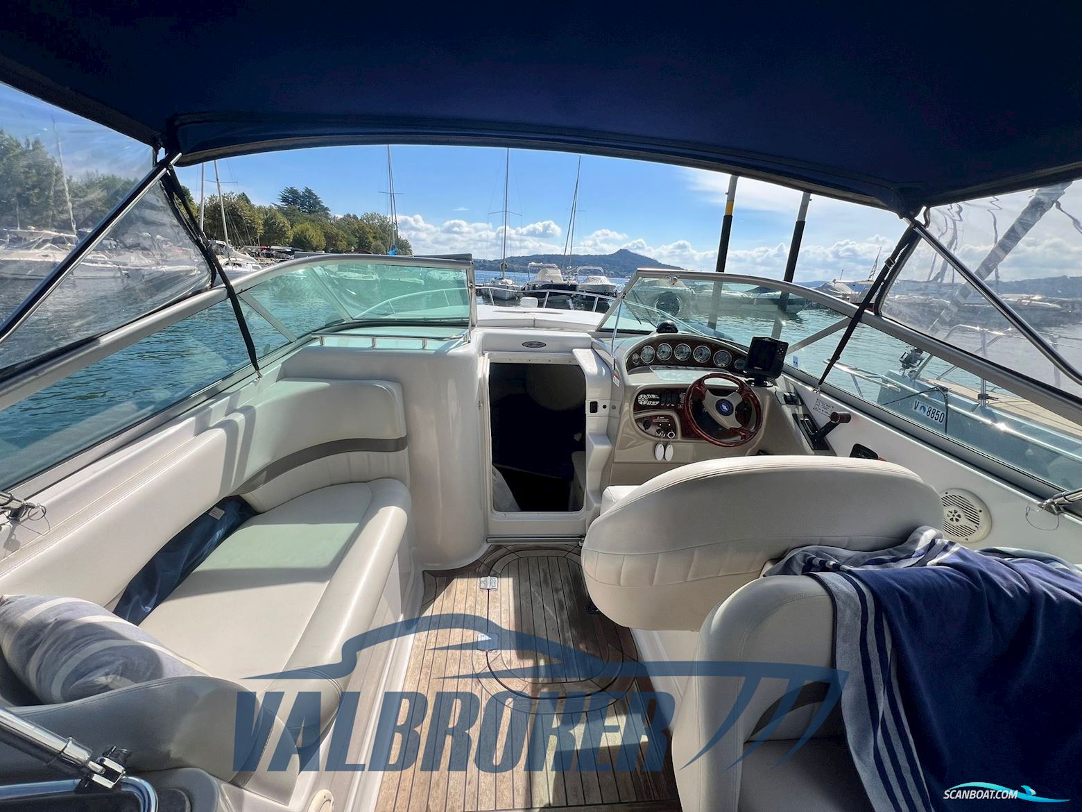 Four Winns Sundowner 285