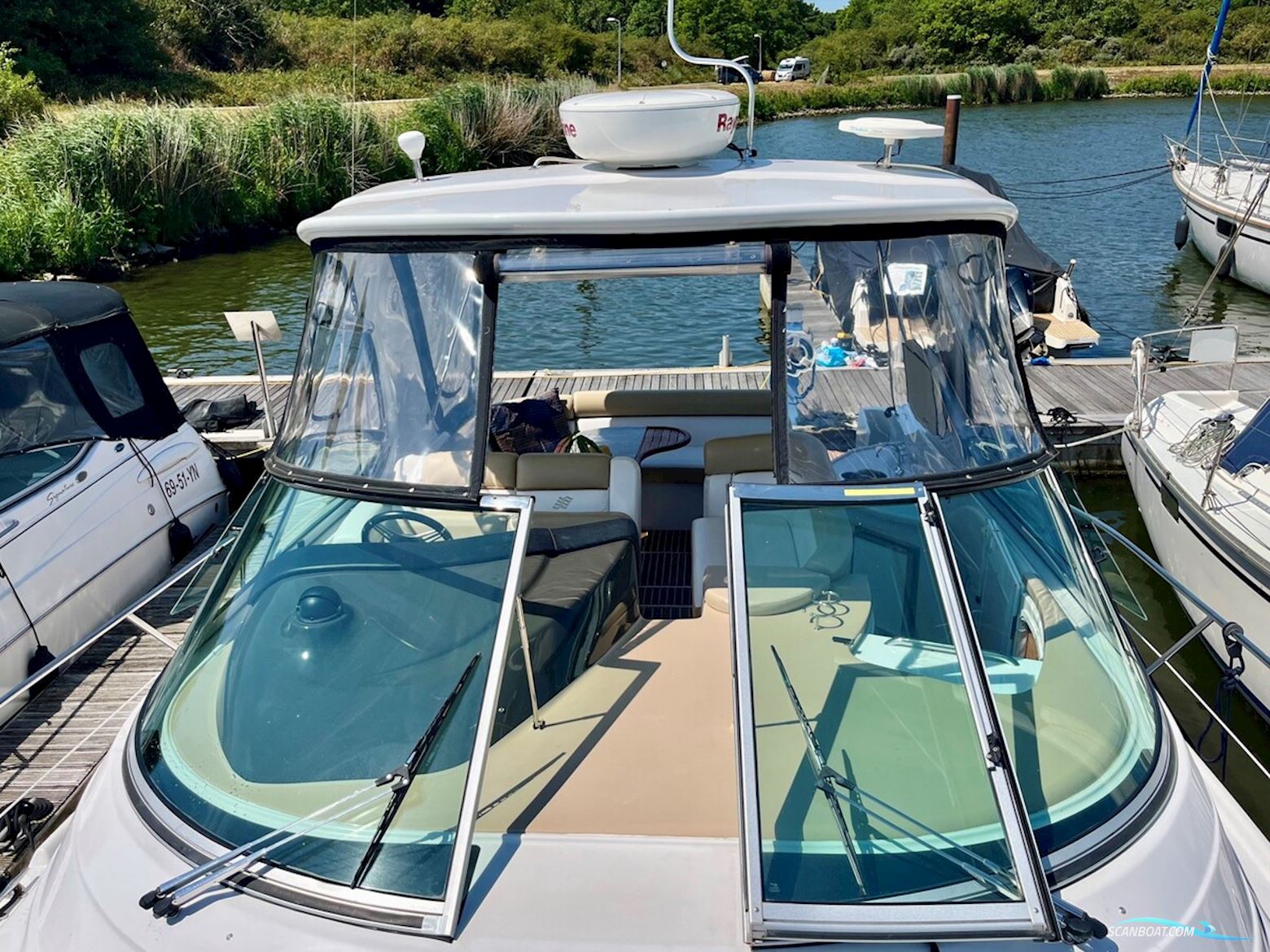 Four Winns V378 (Vista)