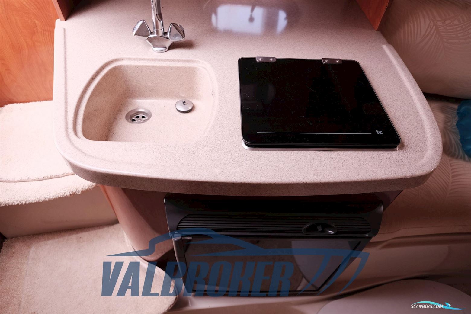 Four Winns Vista 248