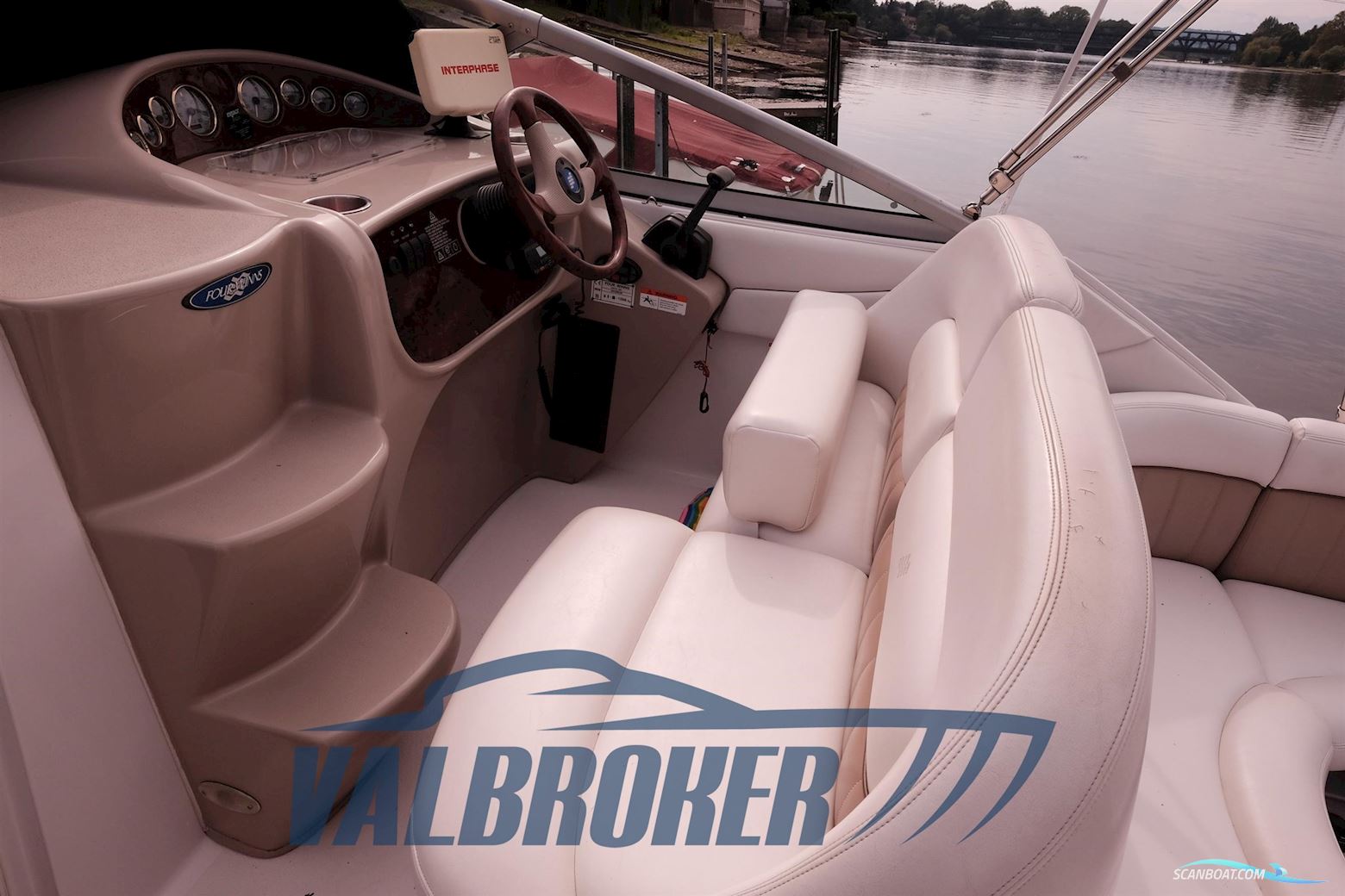 Four Winns Vista 248