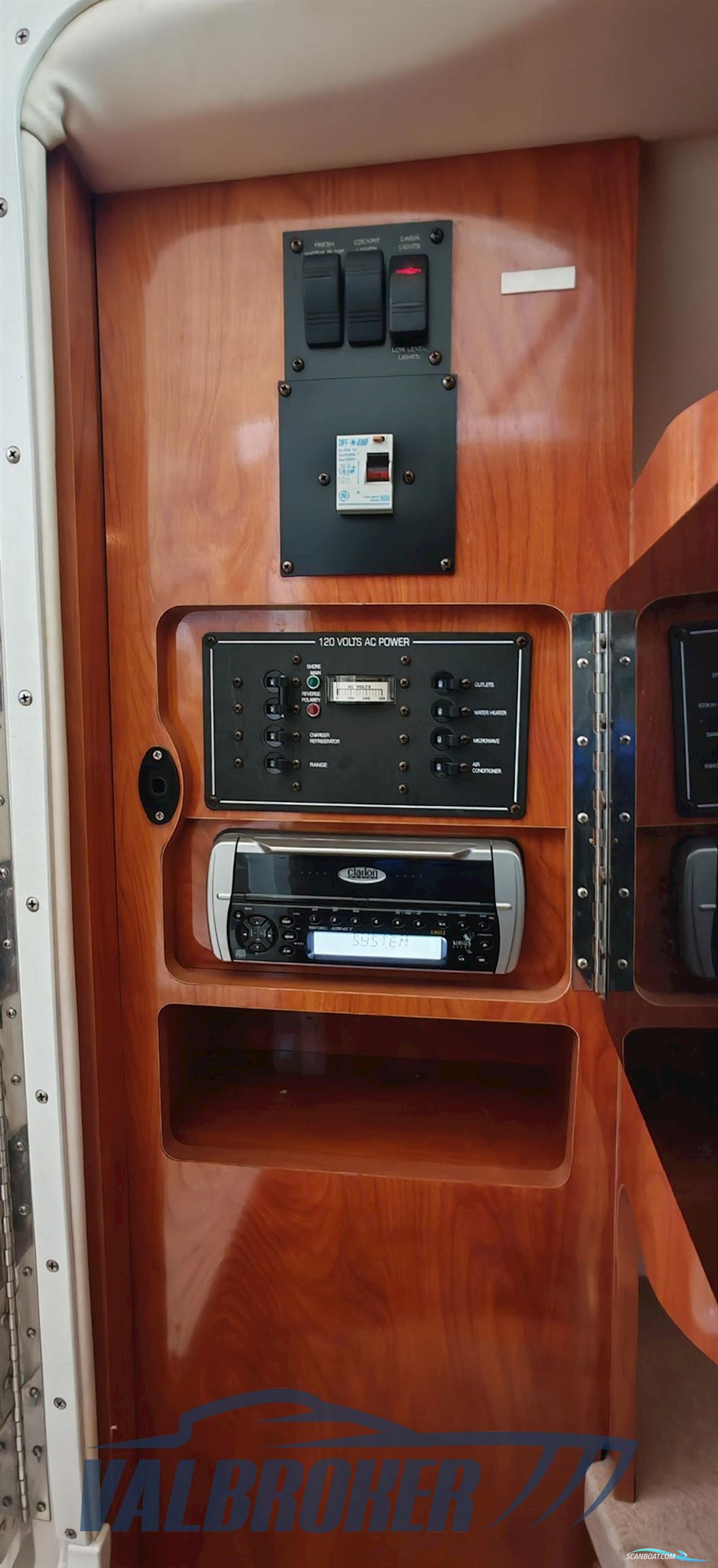 Four Winns Vista 248