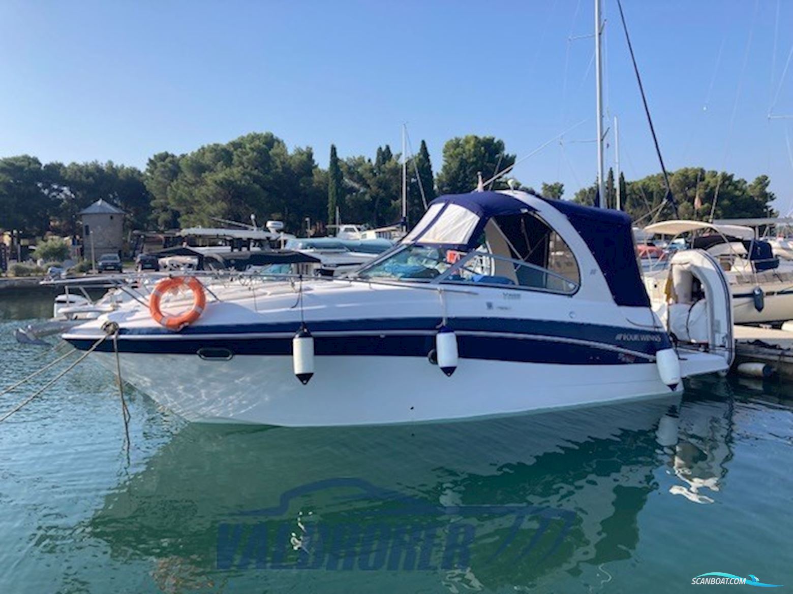 Four Winns Vista 288 Motorboten 2008, met Volvo Penta 5.0 GXI motor, Kroatië