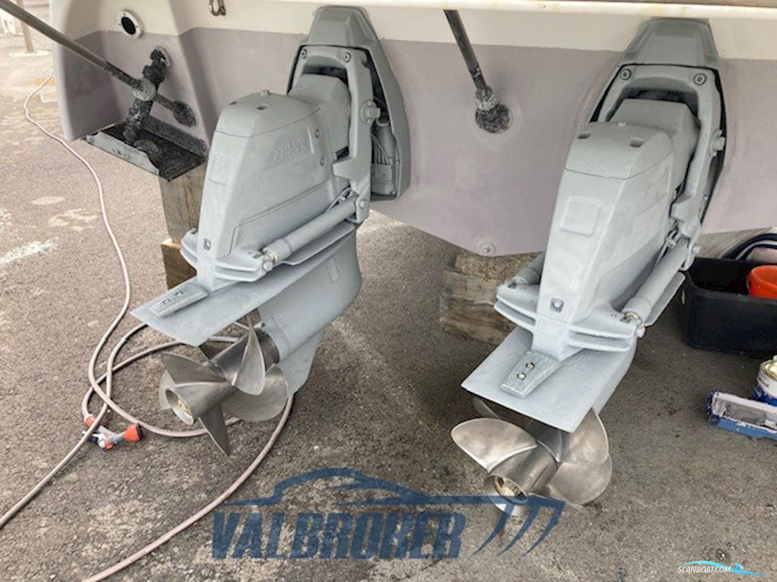 Four Winns Vista 288