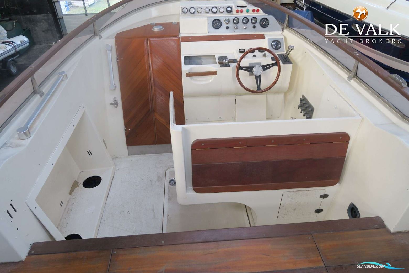 France Offshore Marine 50 Force 10