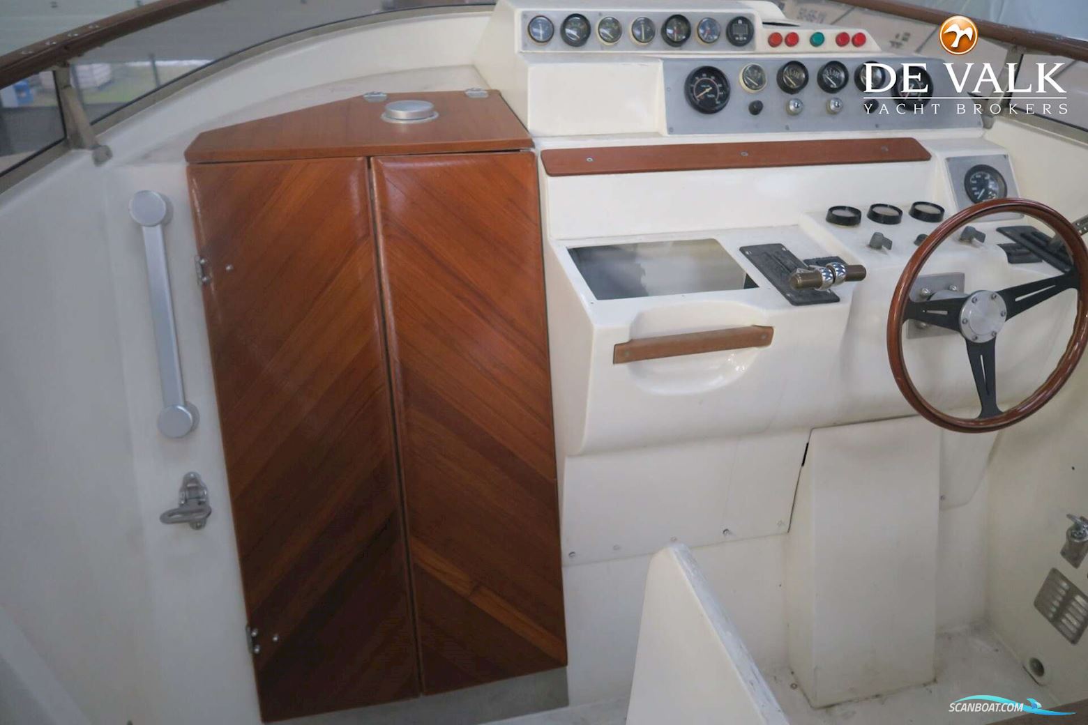 France Offshore Marine 50 Force 10