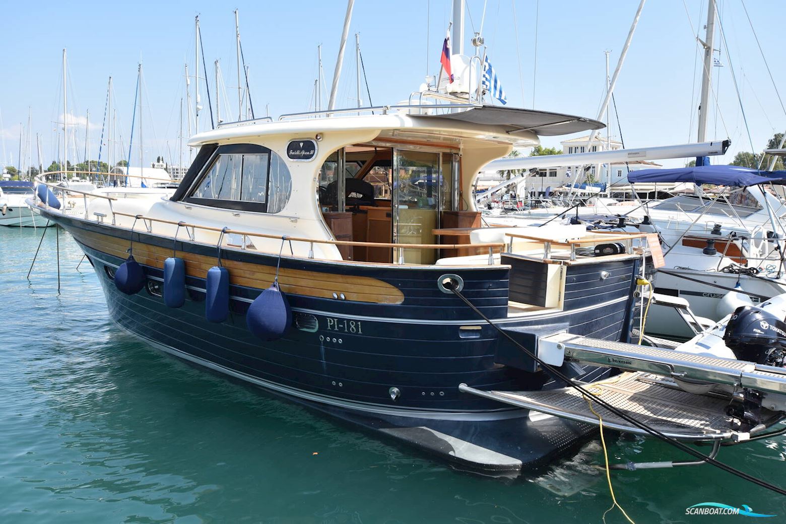 Fratelli Aprea Sorrento 50 Motorboten 2007, met Yanmar 6SY-Stp motor, Griekenland