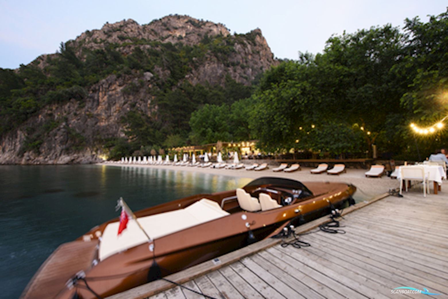 Frauscher 858  Fantom