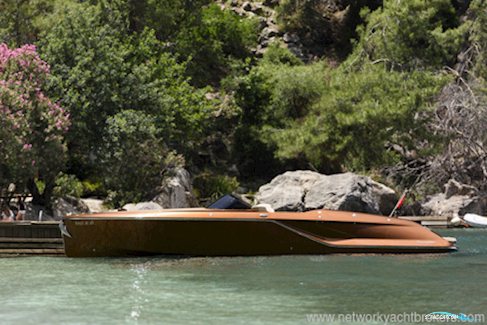 Frauscher 858  Fantom