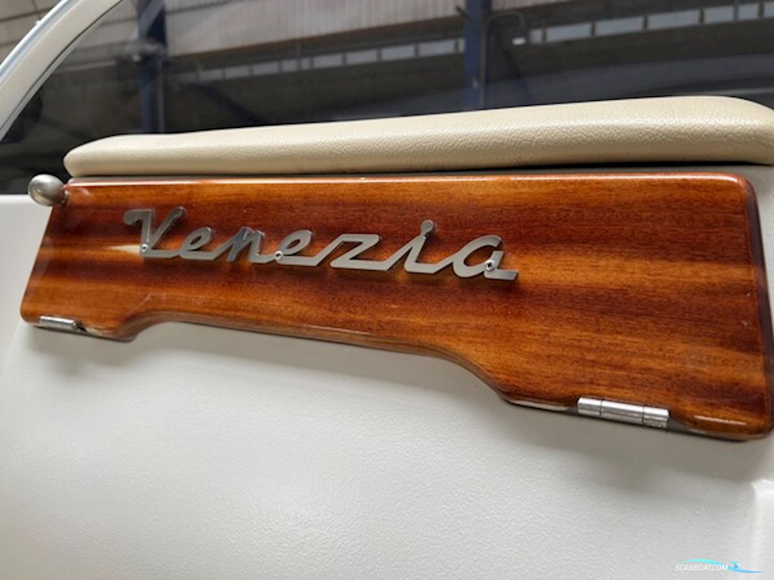 Frausher 707 Venezia