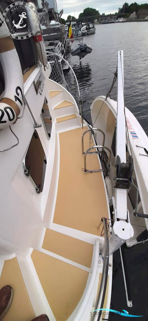 Funcraft 1500 Flybridge