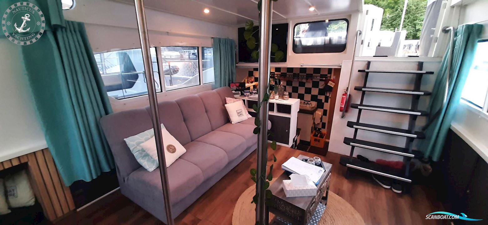 Funcraft 1500 Flybridge