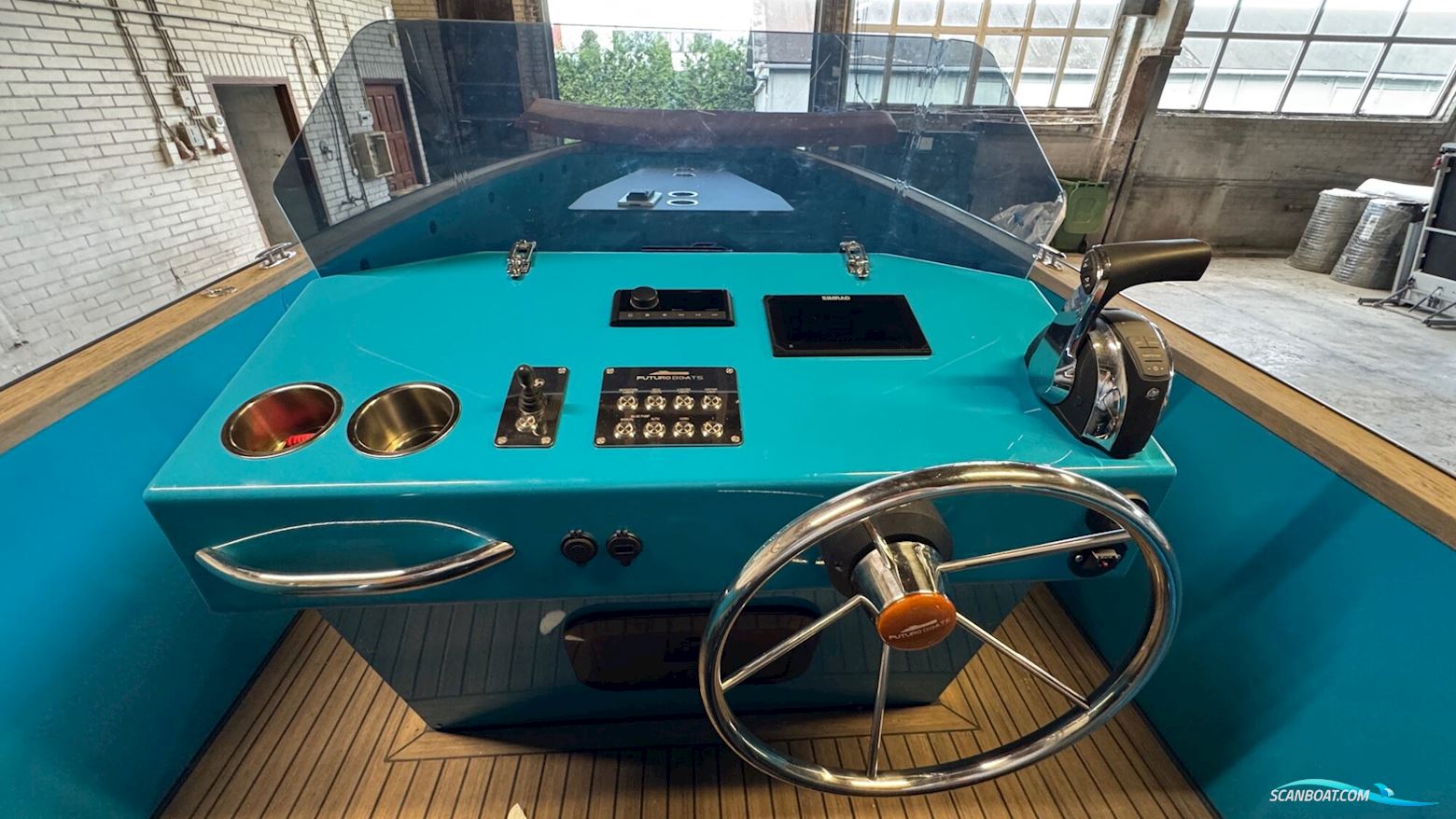 Futuro ZX-20L Tender