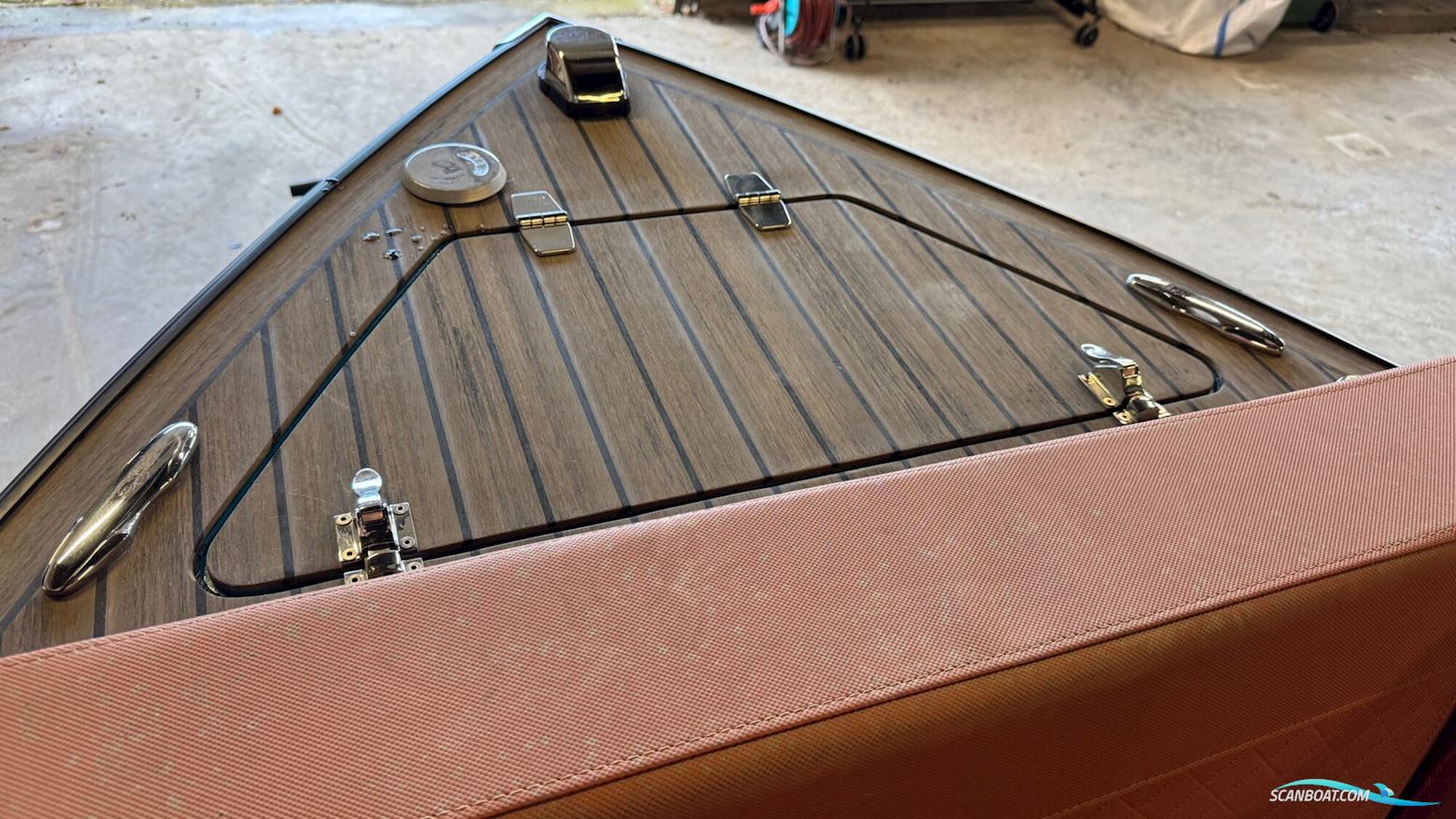 Futuro ZX-20L Tender