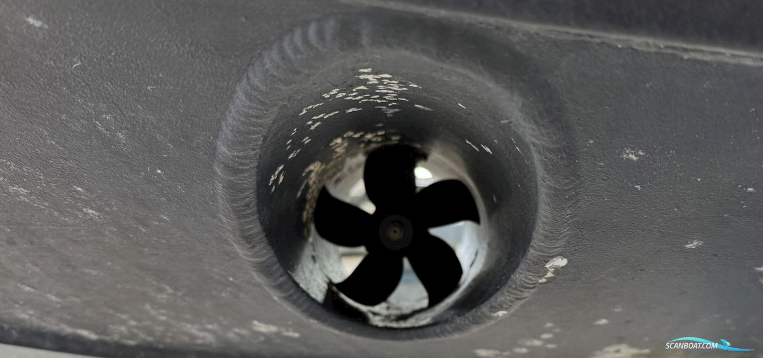 Futuro ZX-20L Tender