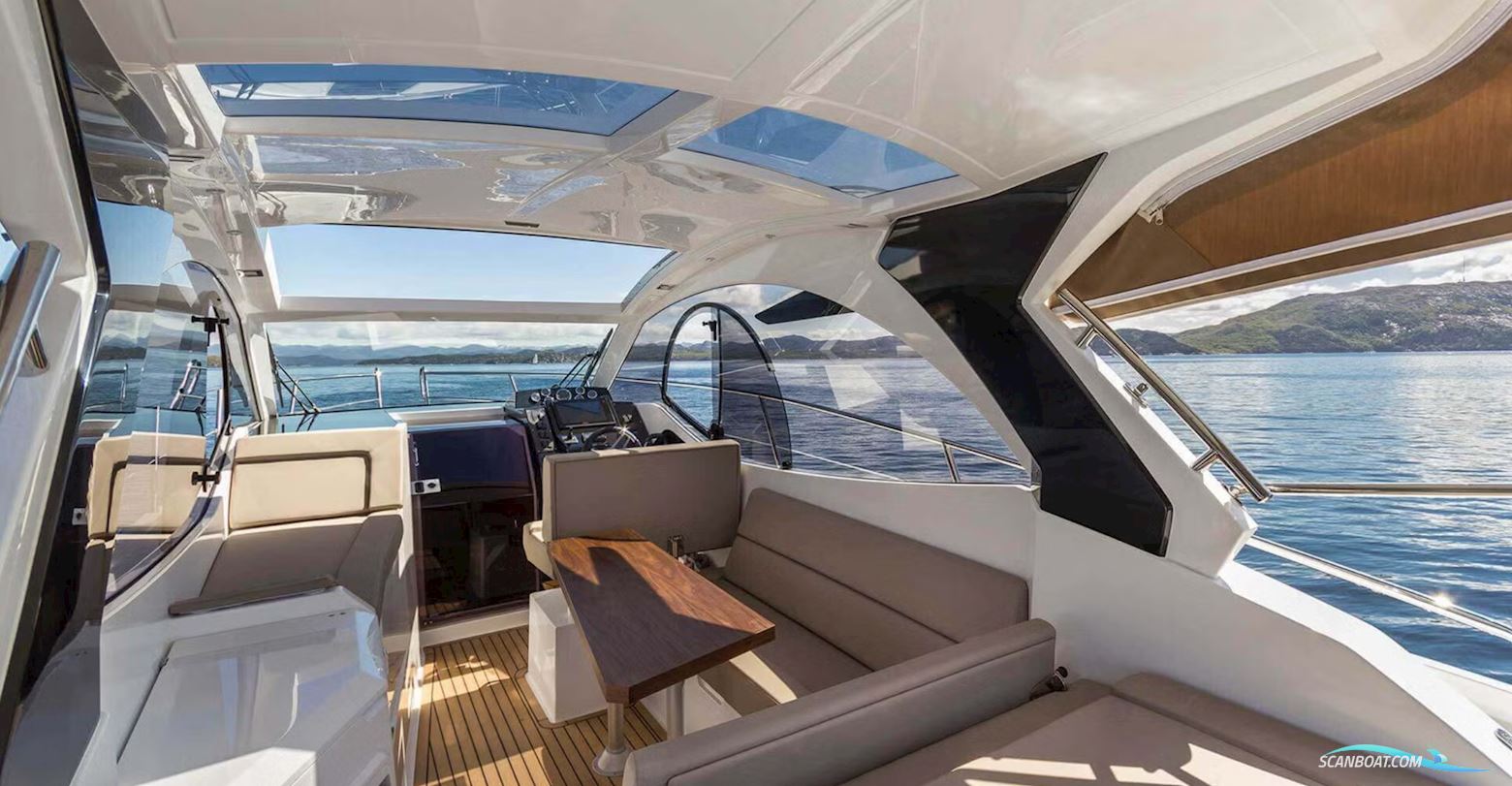 Galeon 305 Hts