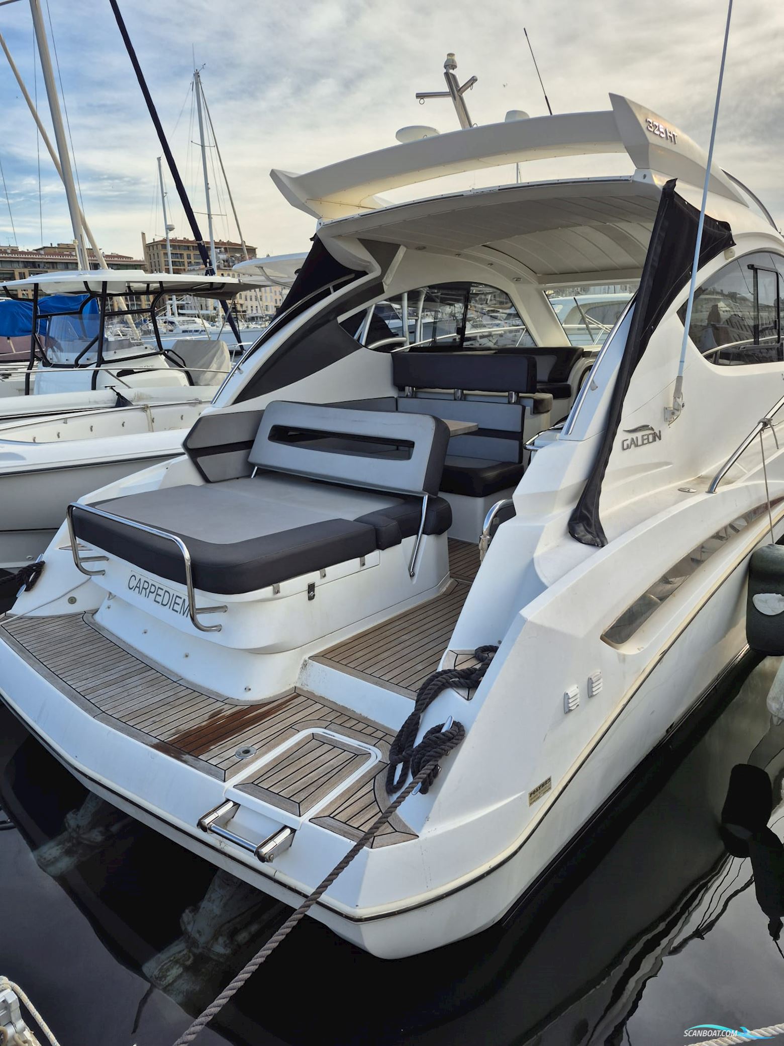Galeon 325 Hto Avec Possibilité De Place