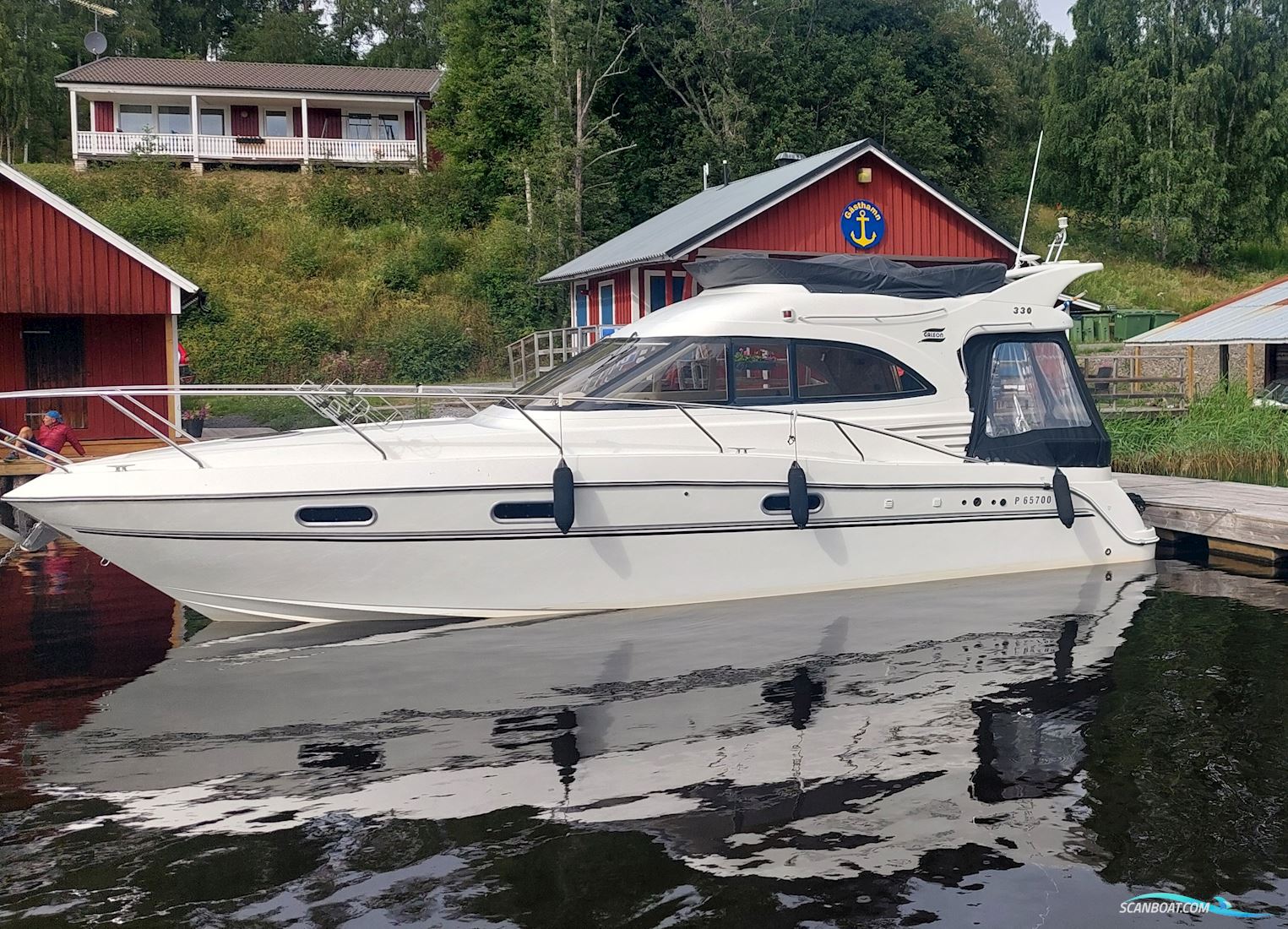 Galeon 330 Fly Motorboten 2003, met Kad43-P motor, Finland