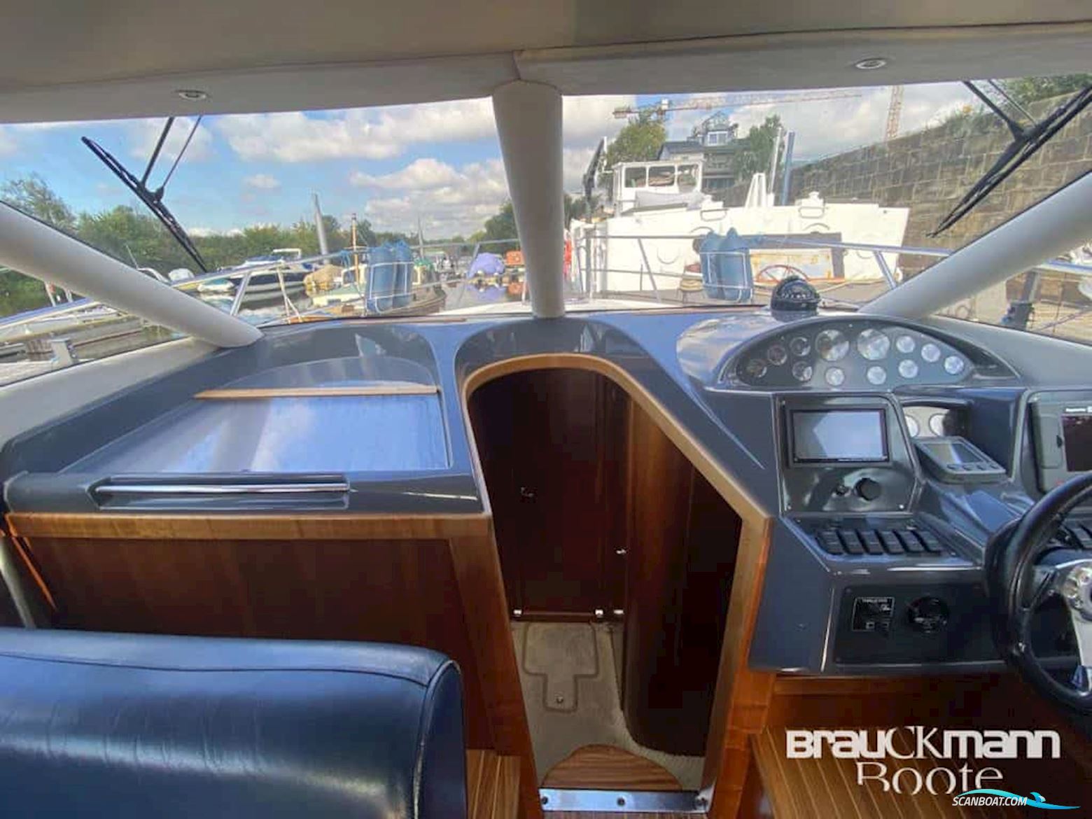 Galeon 330 Flybridge