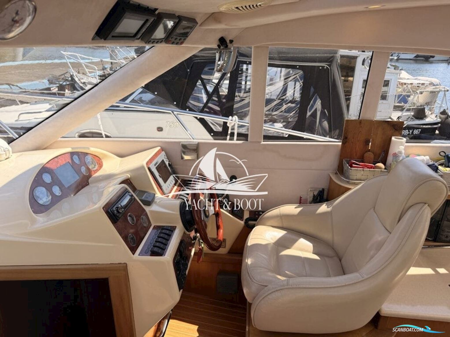 Galeon 330 HT