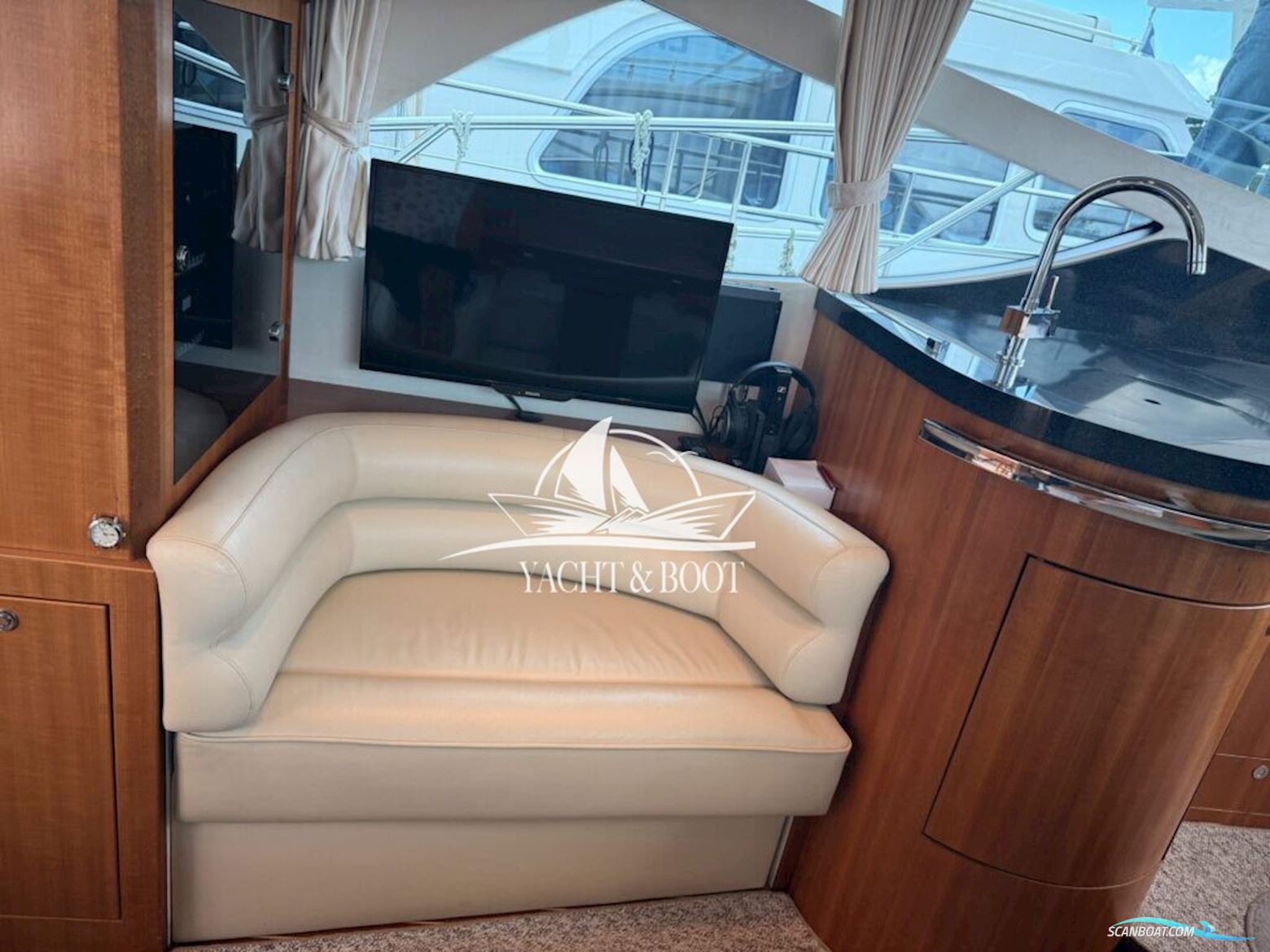 Galeon 390 Fly