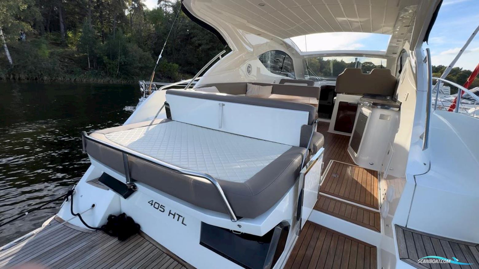 Galeon 405 HTL