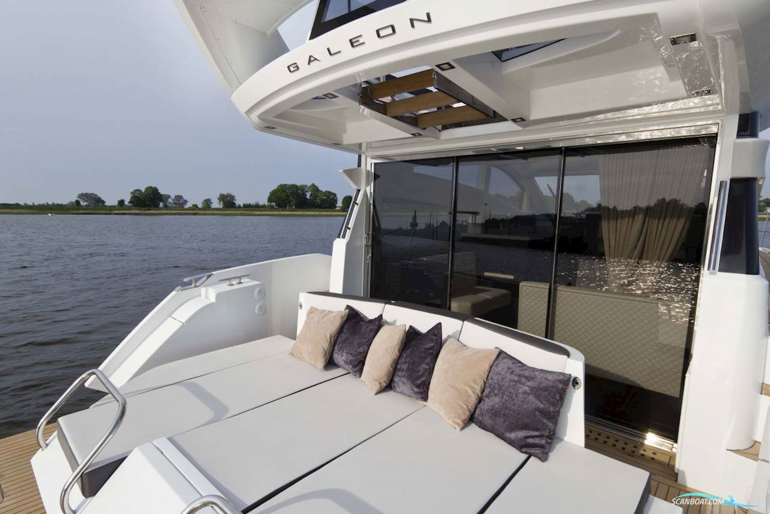 Galeon 430 SKY - 2XD4-300/Udstyr - 2023