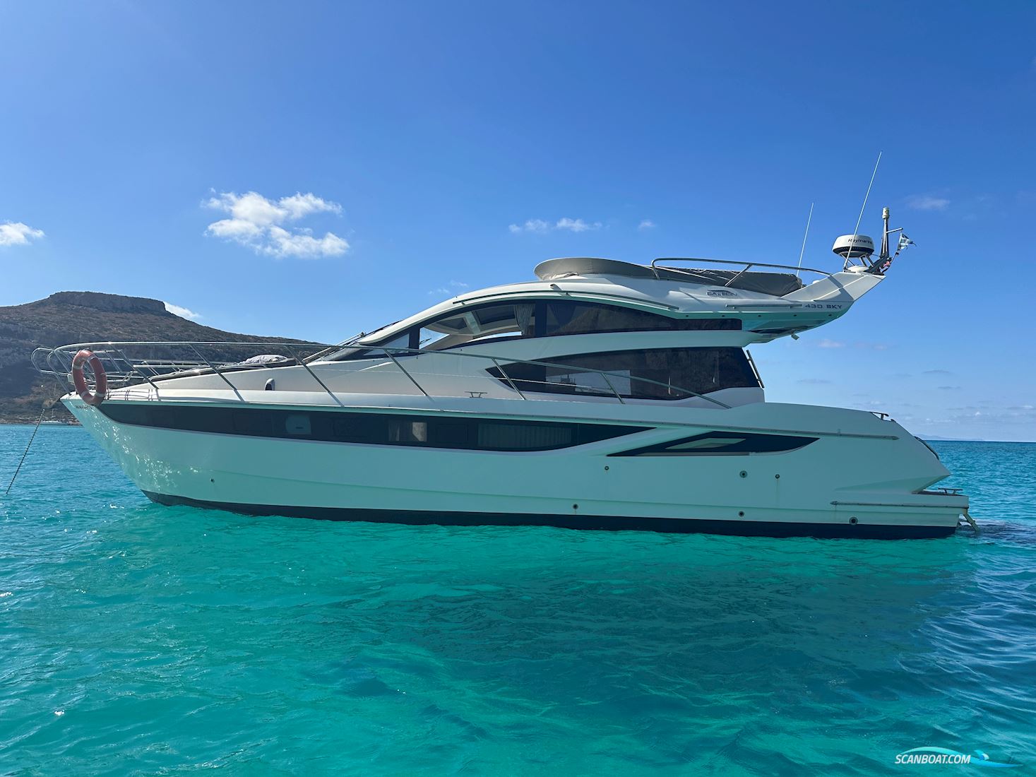 Galeon 430 Sky