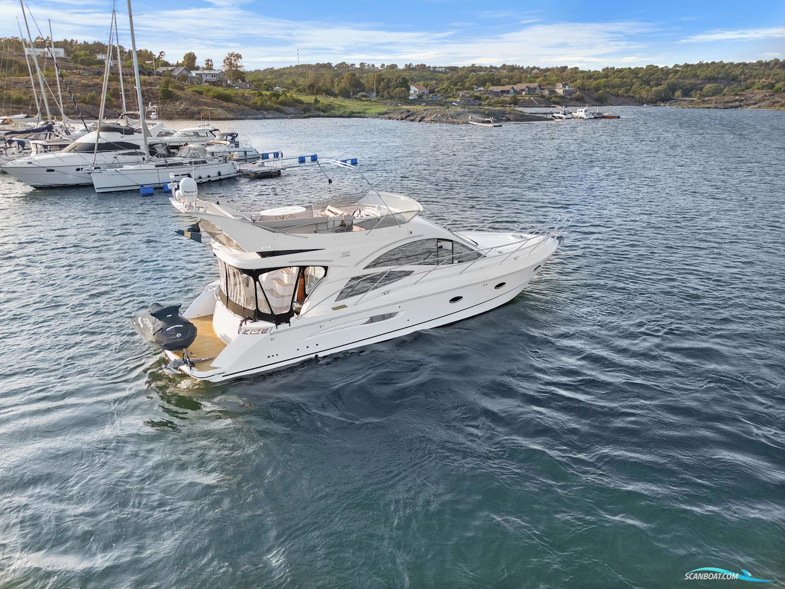 Galeon 440 Fly