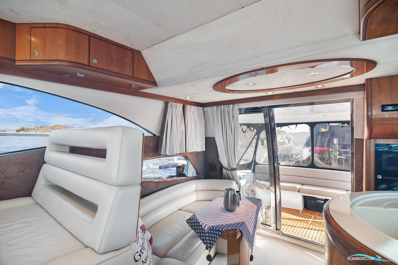 Galeon 440 Fly