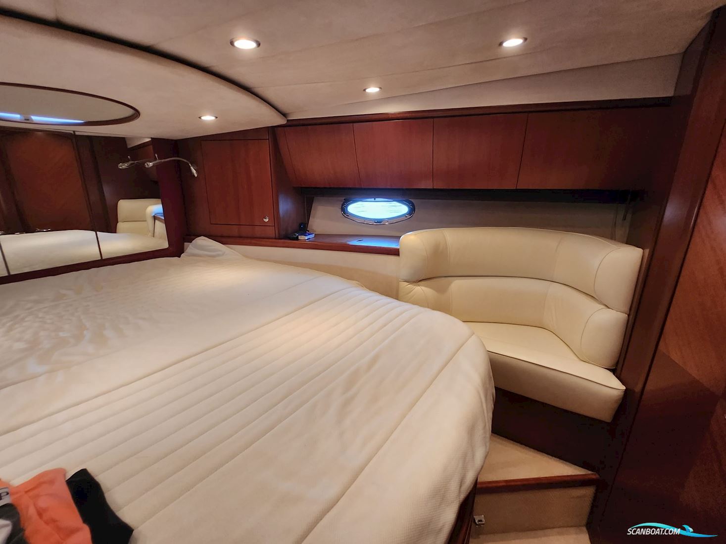 Galeon 440 Fly