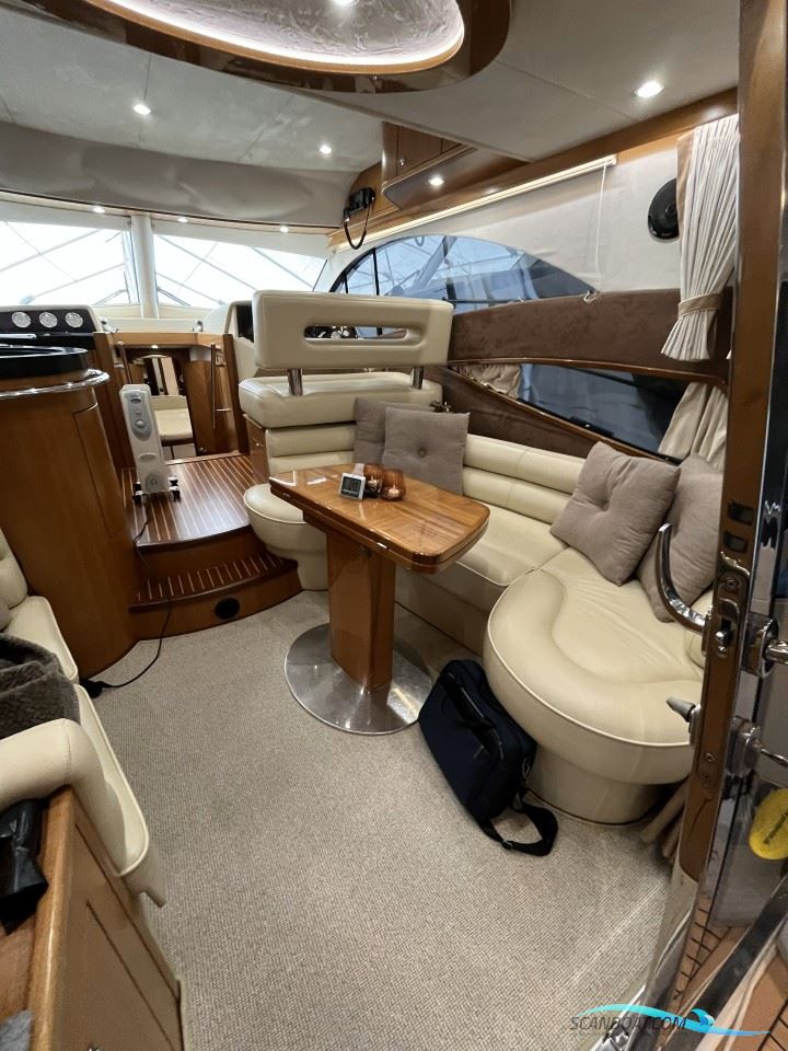 Galeon 440 Fly