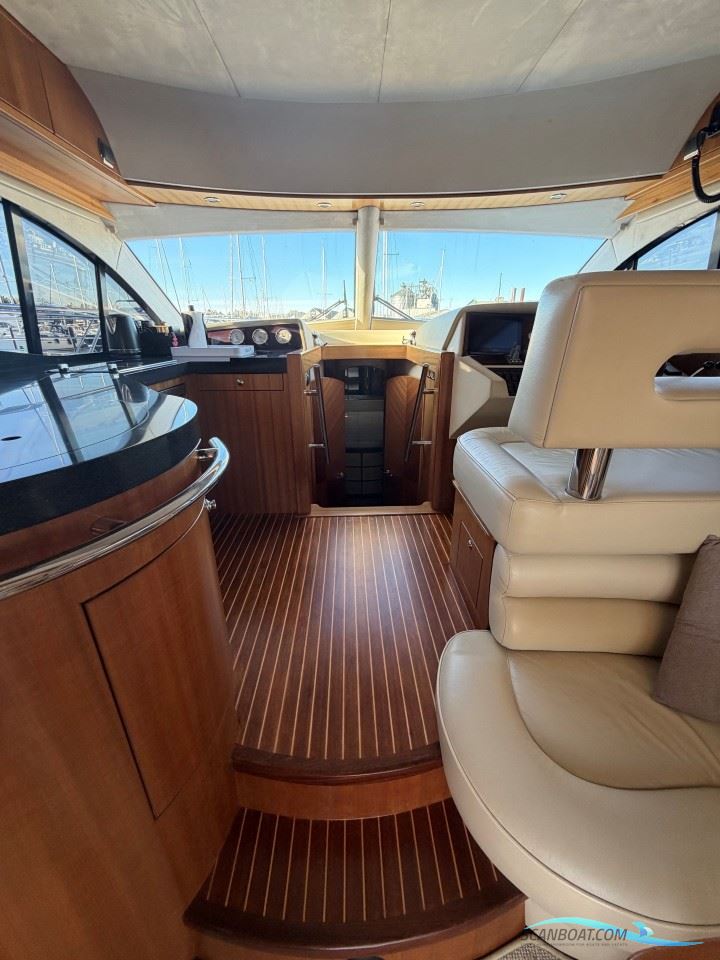 Galeon 440 Fly