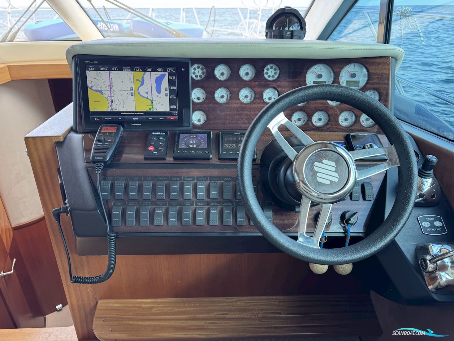 Galeon 440 Fly