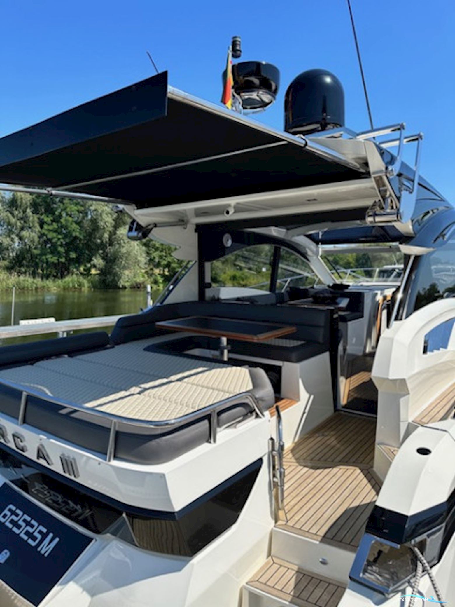 Galeon 445 / 485 HTS