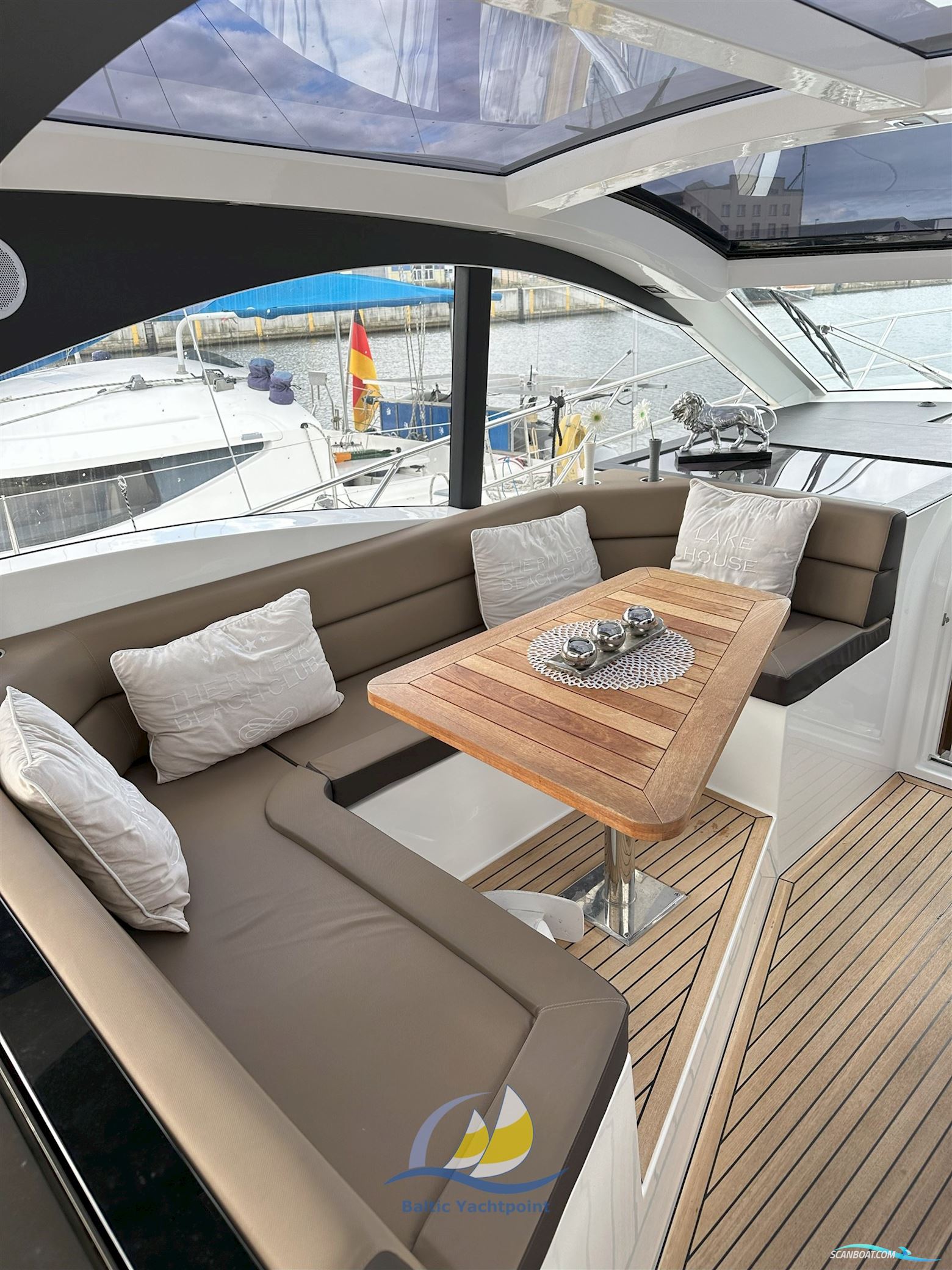 Galeon 445 HTS