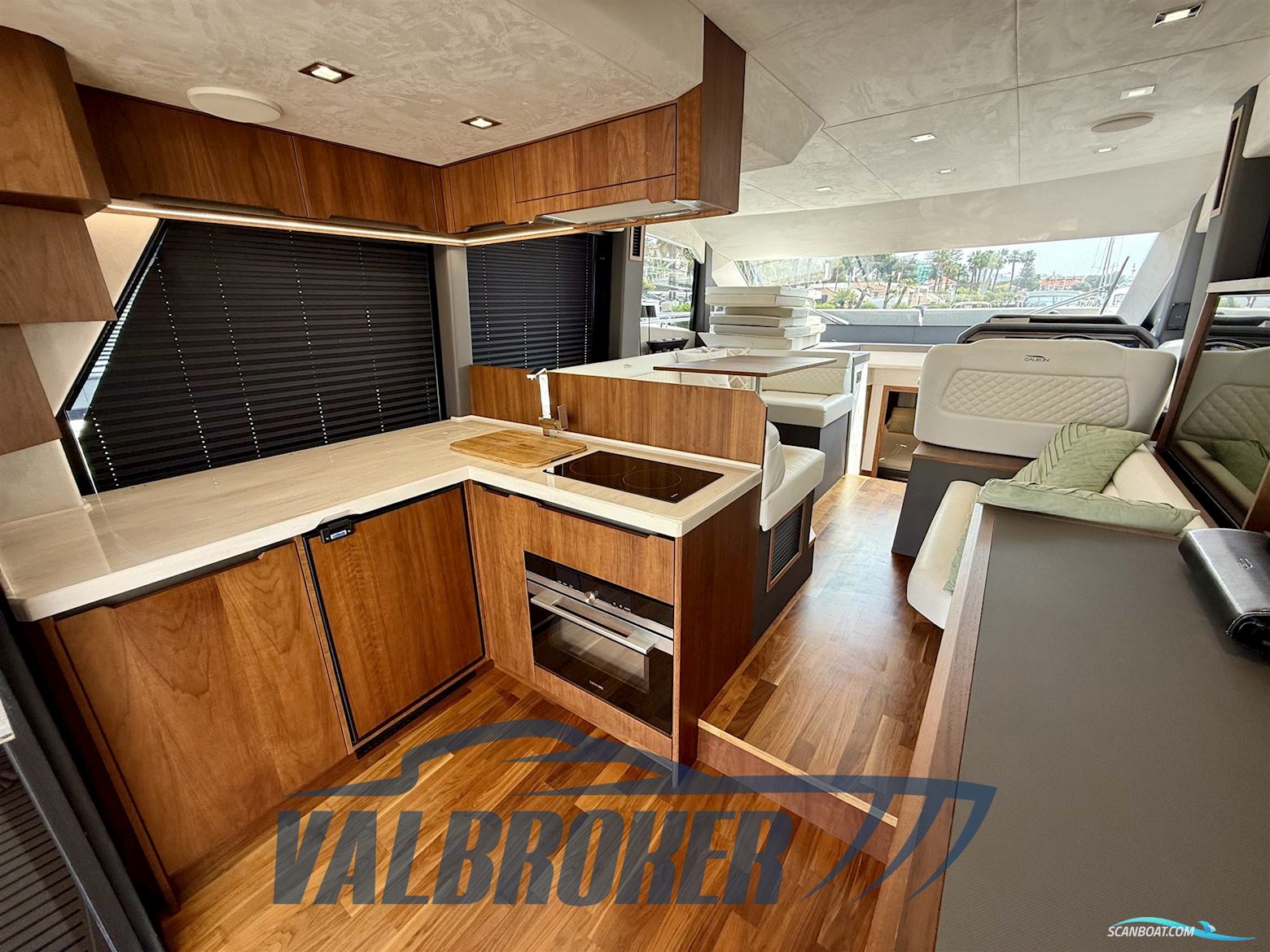 Galeon 460 Fly