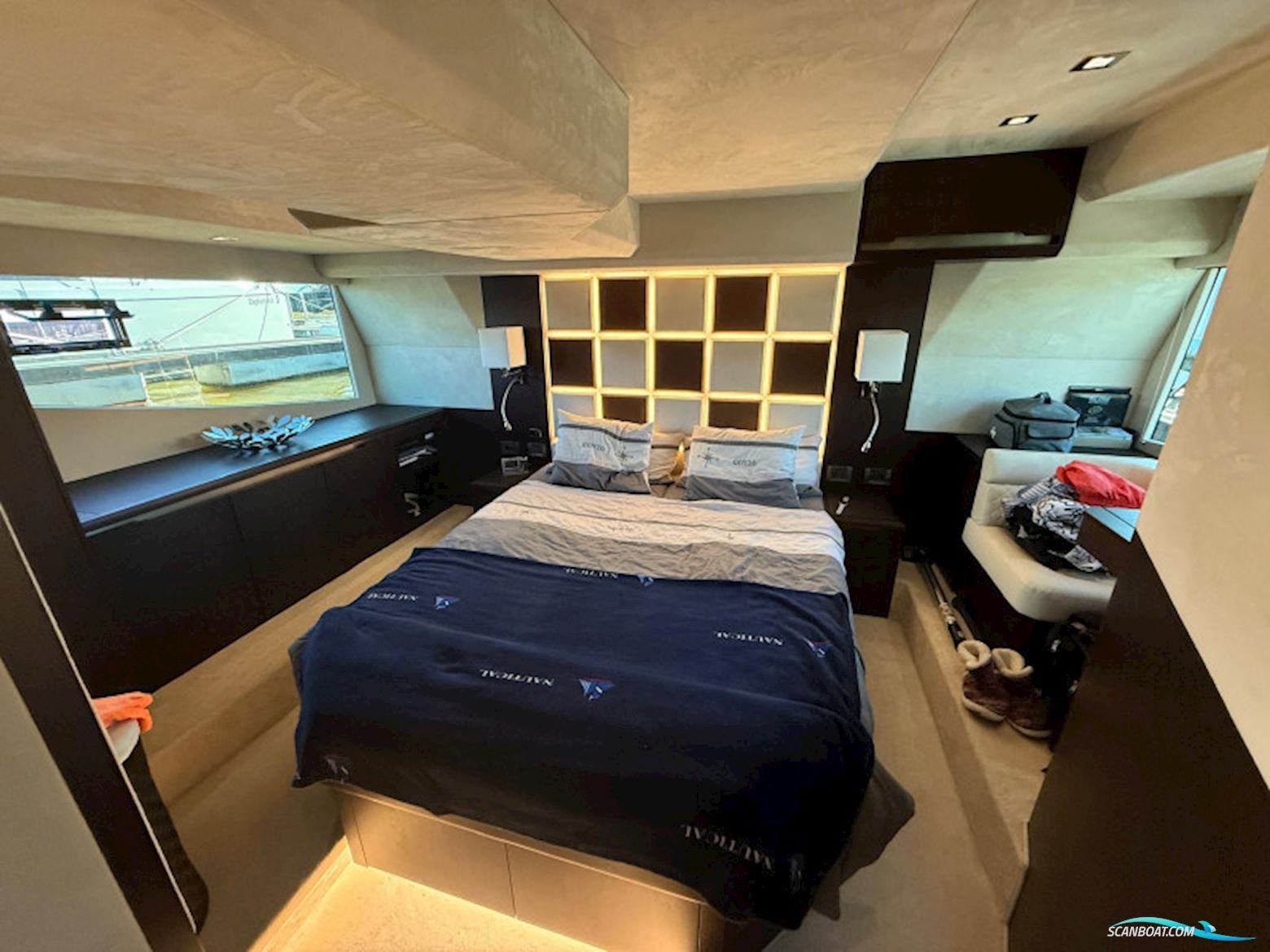Galeon 470 Sky