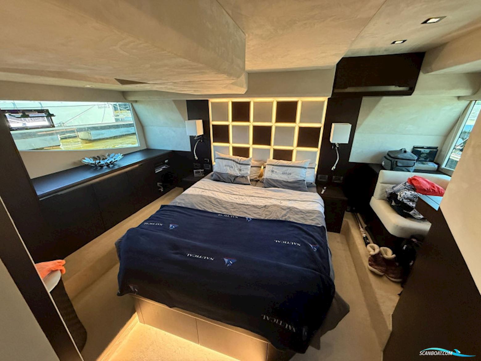 Galeon 470 Sky