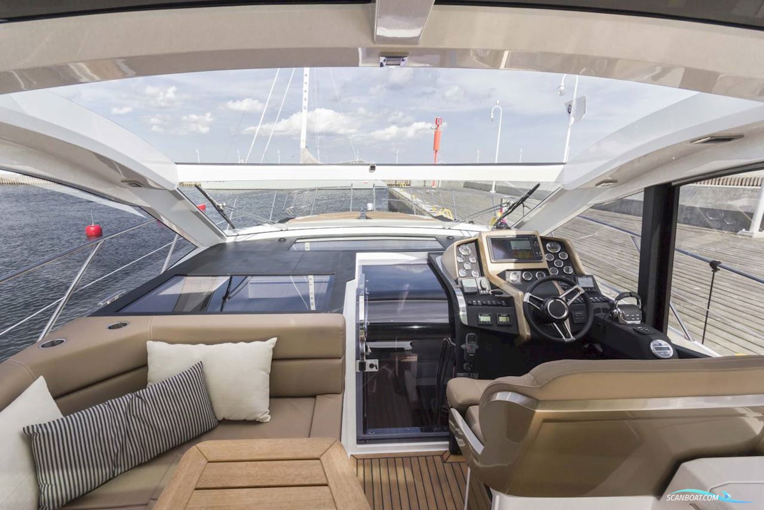 Galeon 485 Hts