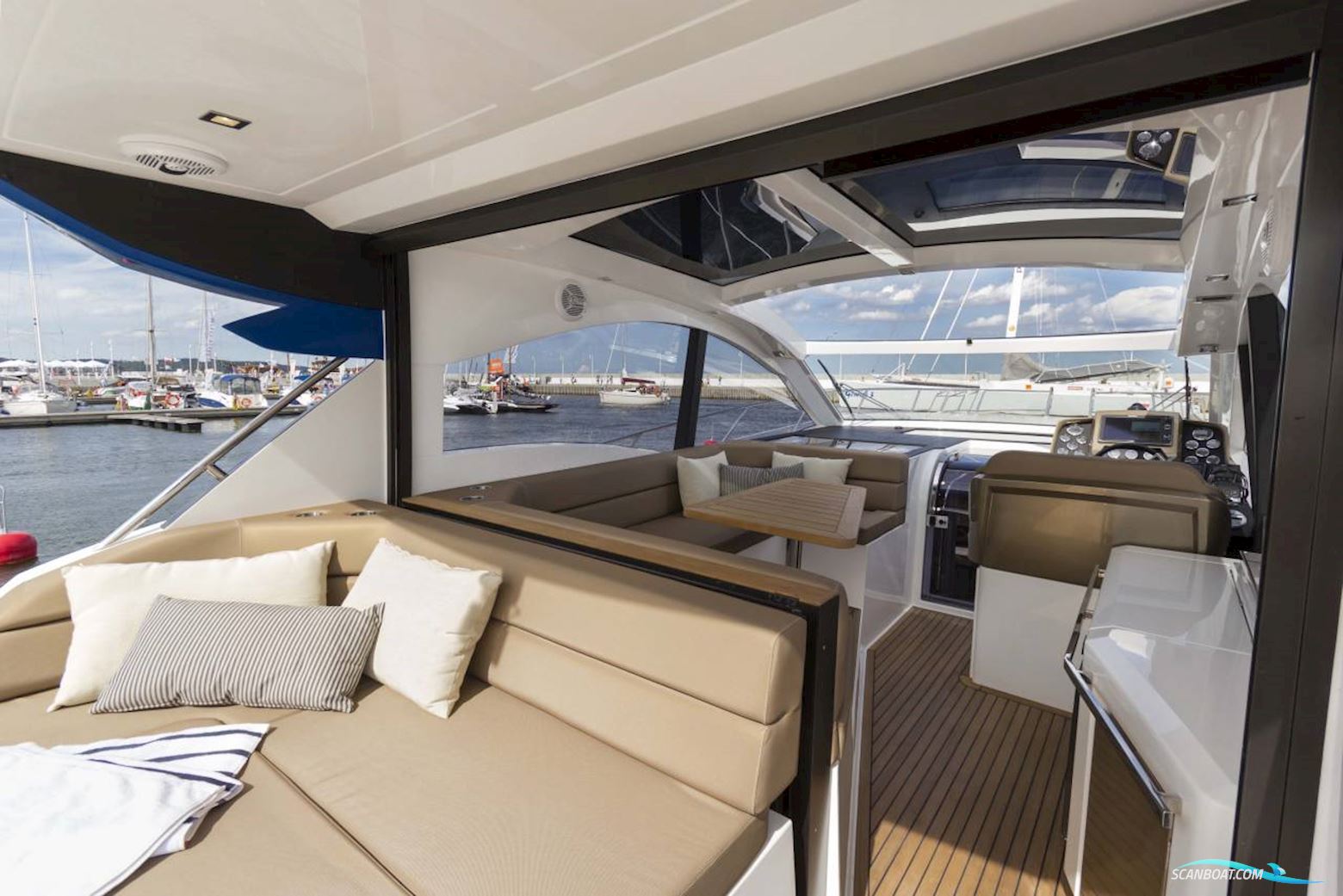 Galeon 485 Hts