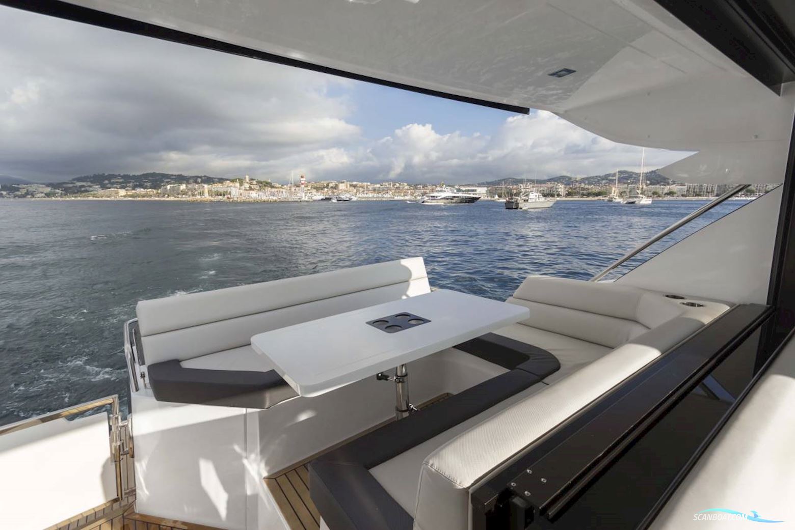 Galeon 485 Hts